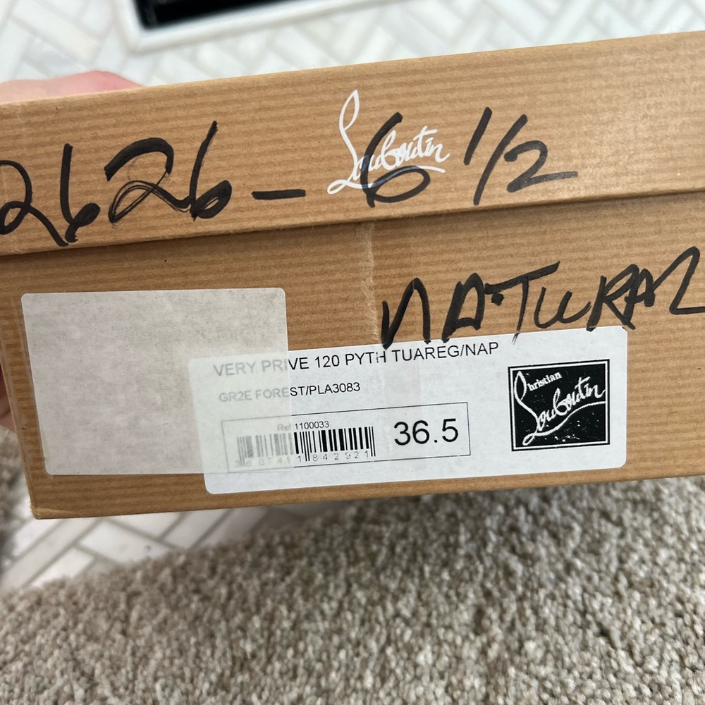 Christian Louboutin very prive 120 python pumps- size 36.5 - Picture 9 of 16